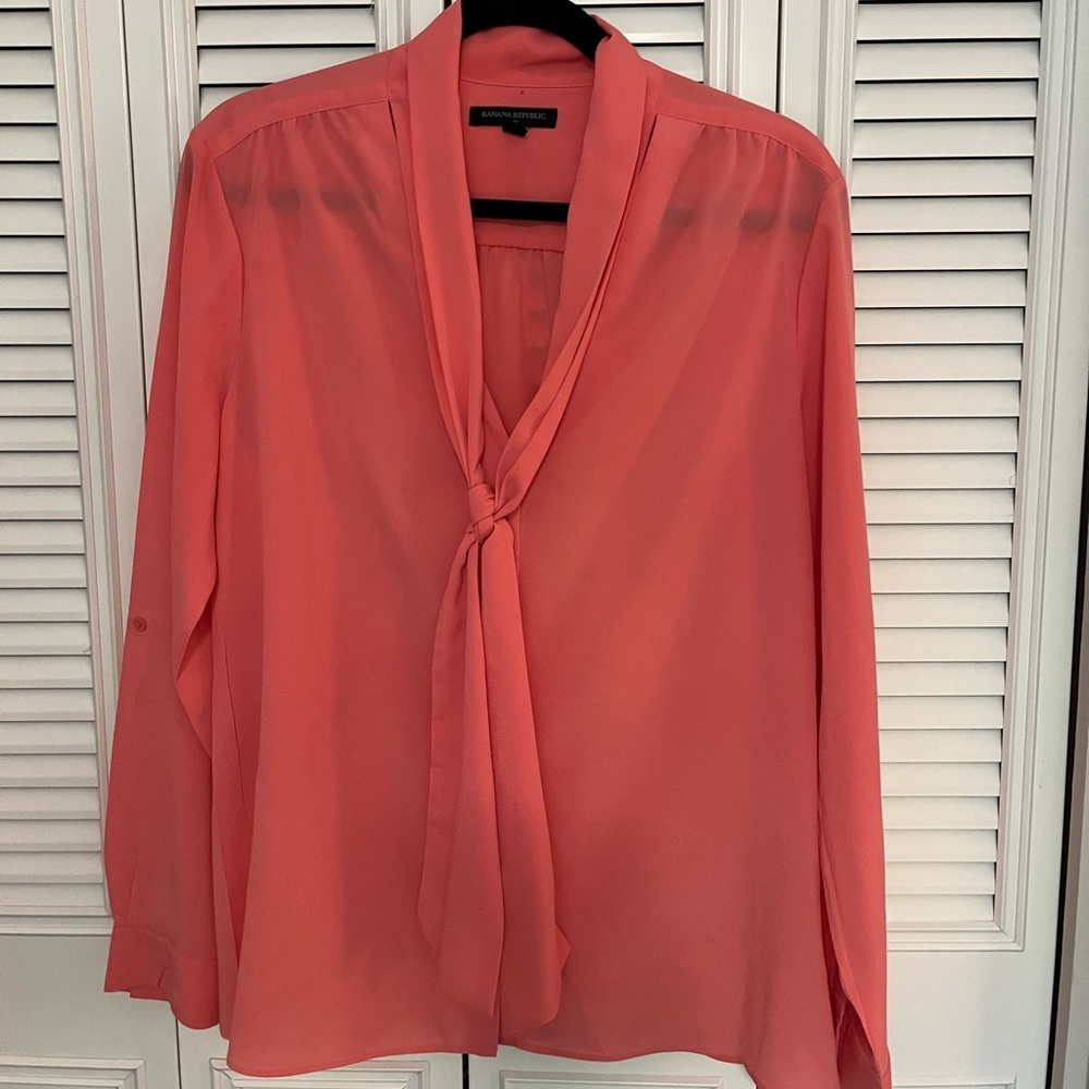 Banana Republic Tie-neck blouse coral